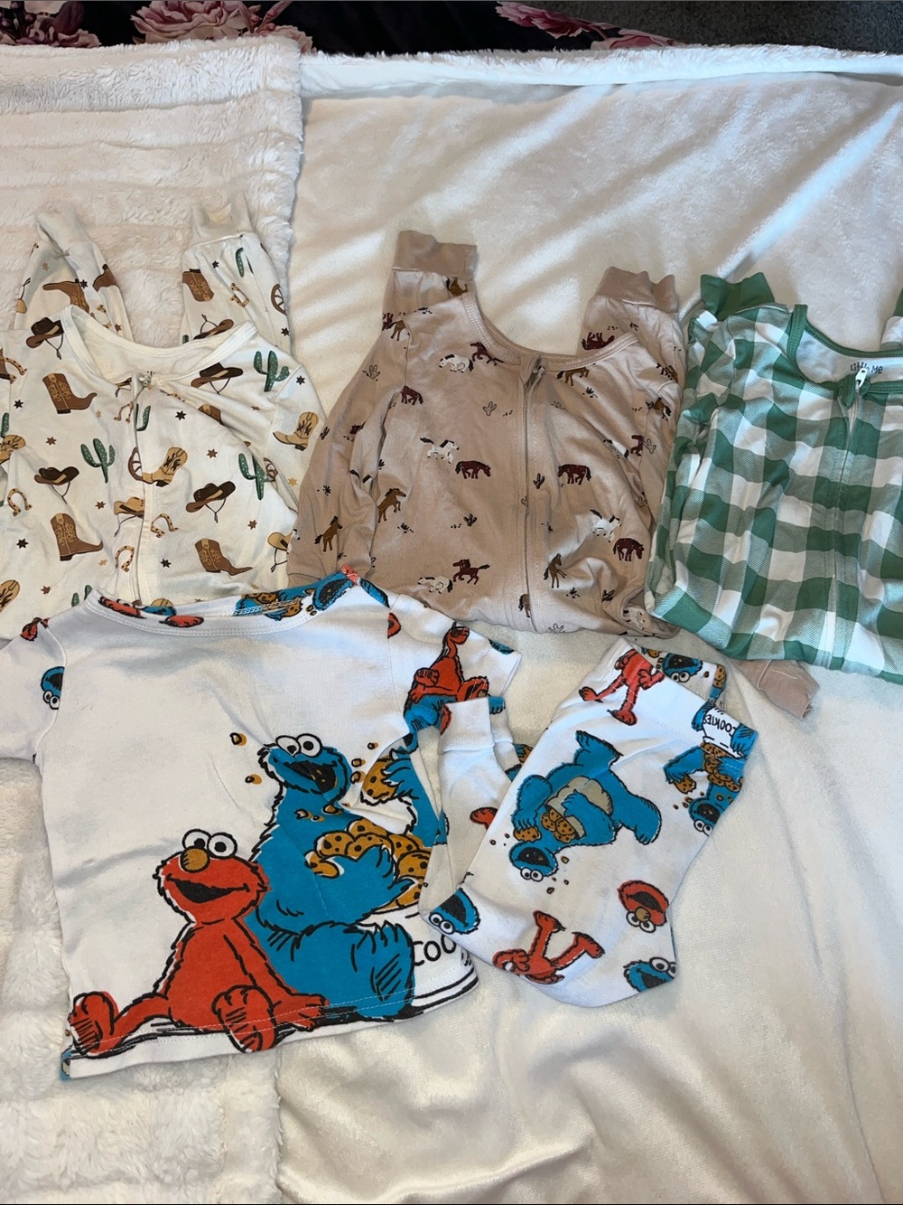 Baby boy 18M pajama bundle
